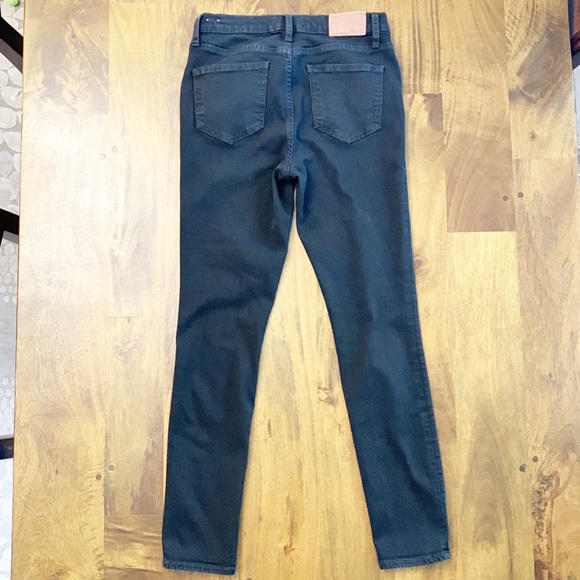 Madewell 9" Mid/High-Rise Roadtripper Black Skinny Jeans - Picture 5 of 12